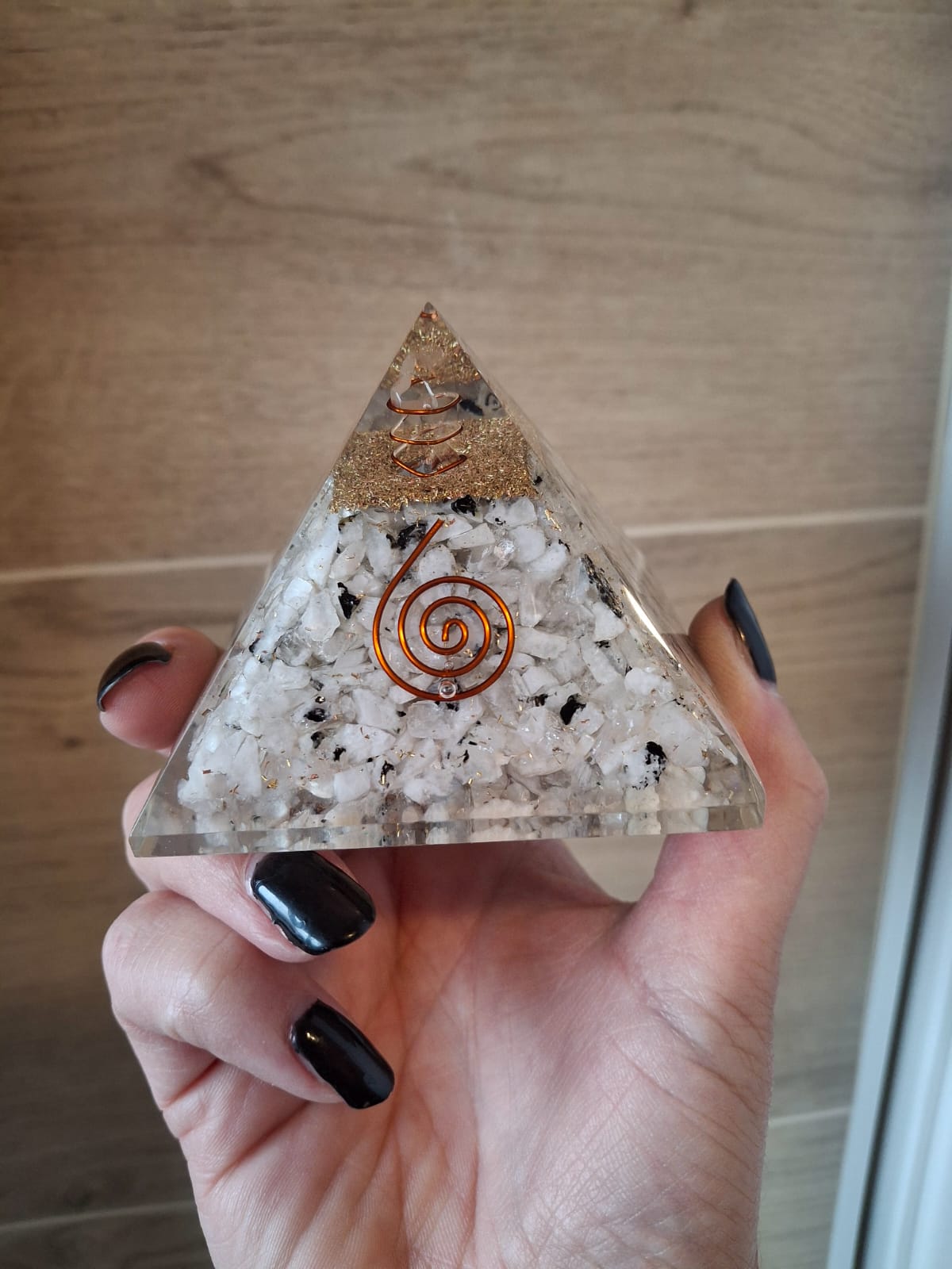 Piramide piedra luna - Imagen 2