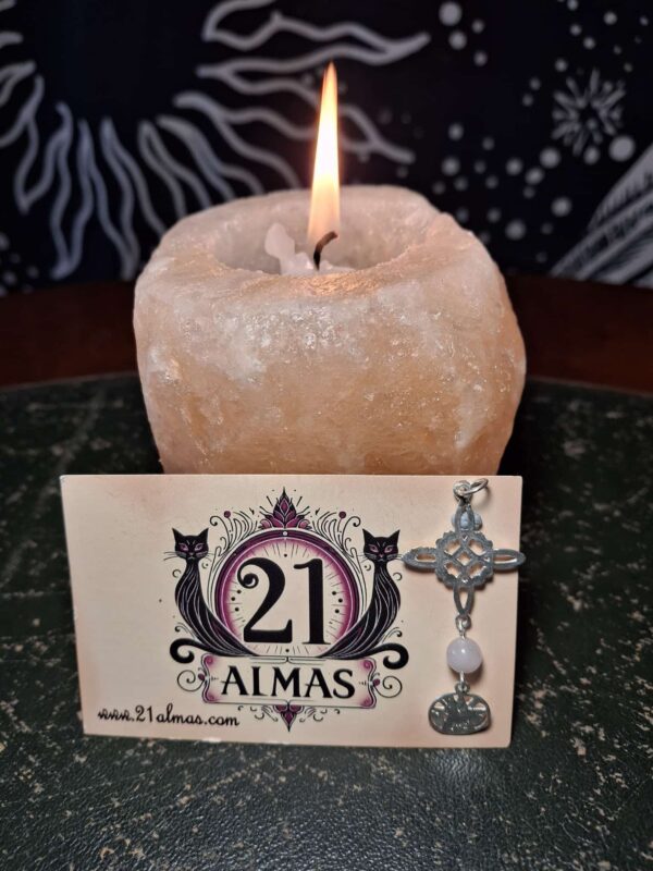 Colgante nudo de bruja con cuarzo Rosa y tetragramatón